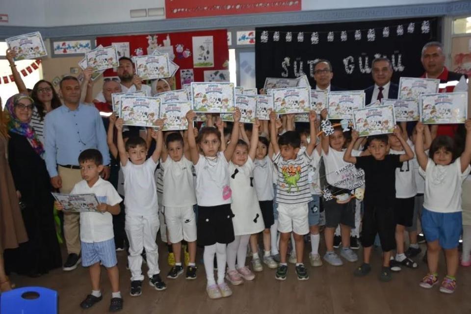 Aydın'da miniklere süt tüketiminin önemi anlatıldı