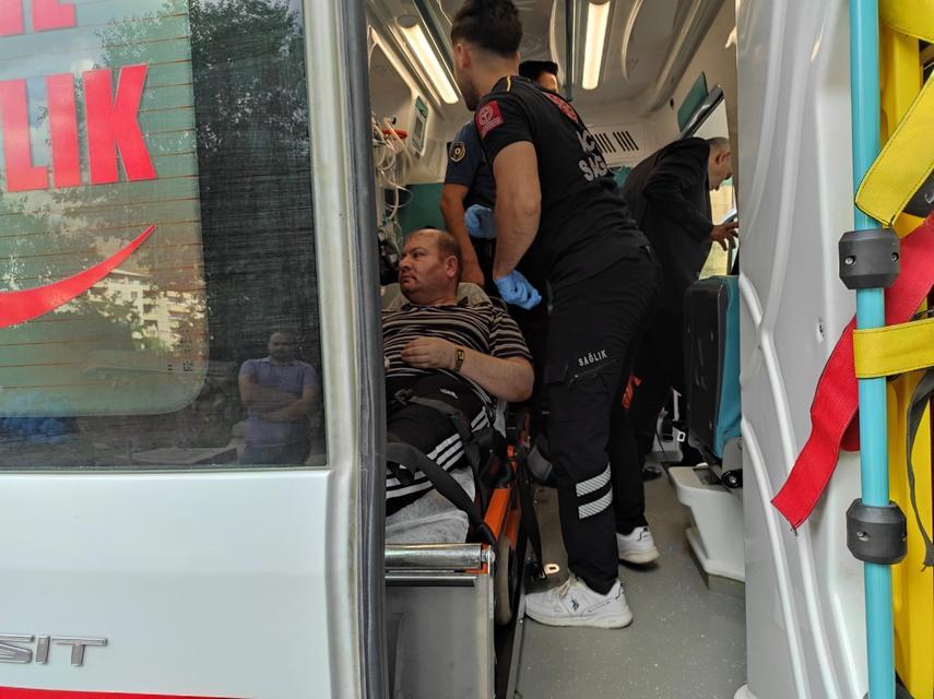 Ailesini rehin alan kişi 6 saat sonra ikna edildi