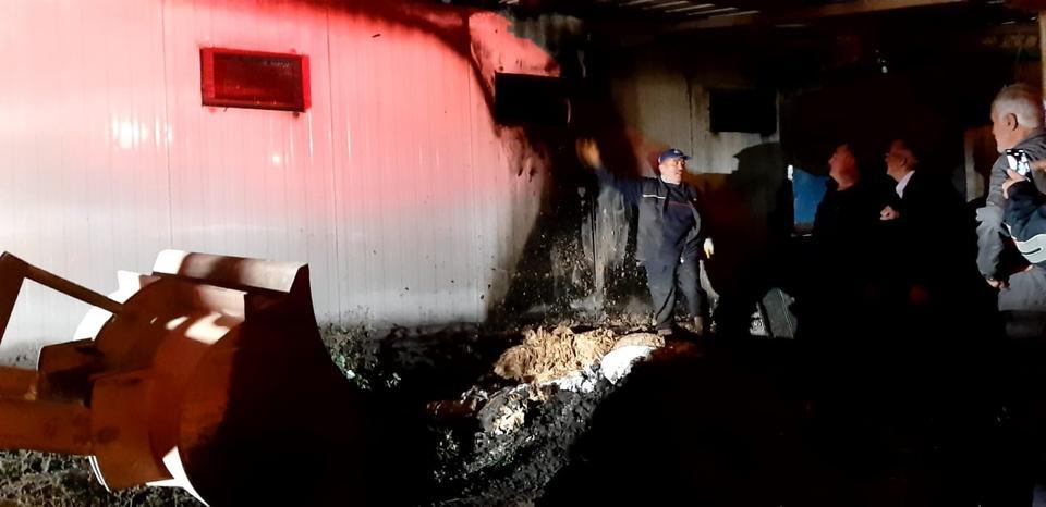 Tavuk çiftliğinde çıkan yangın büyümeden söndürüldü