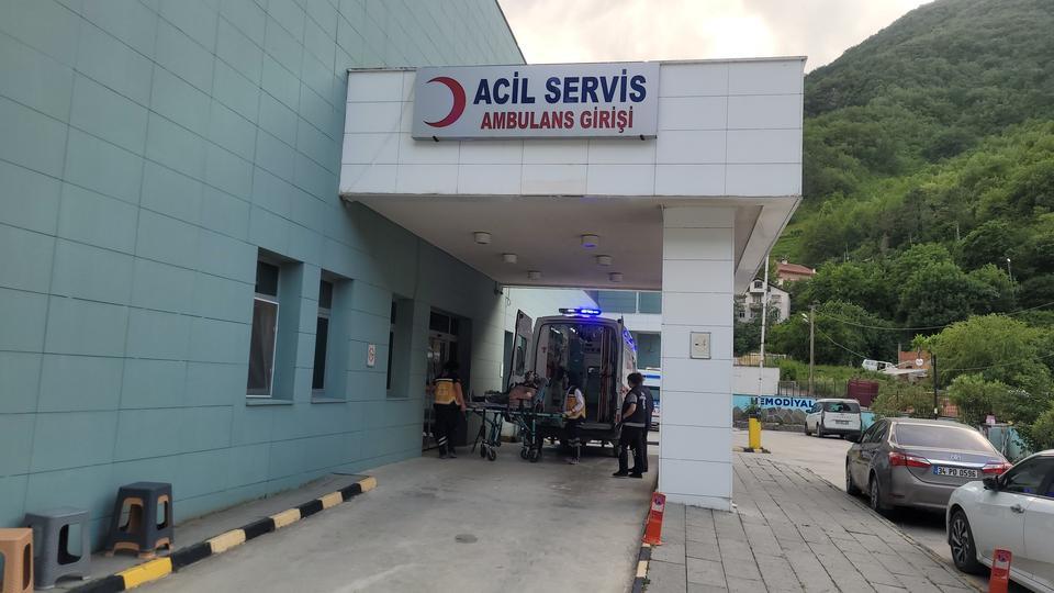 Akrebin soktuğu kadın hastanelik oldu