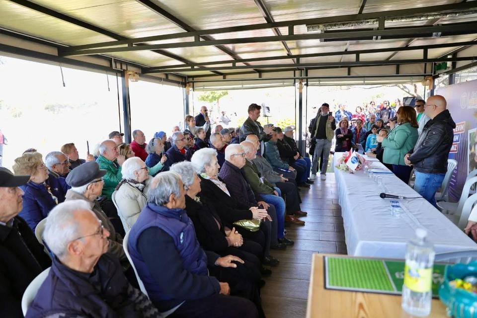 Başkan Gençay, Mersindere’de vatandaşlarla buluştu