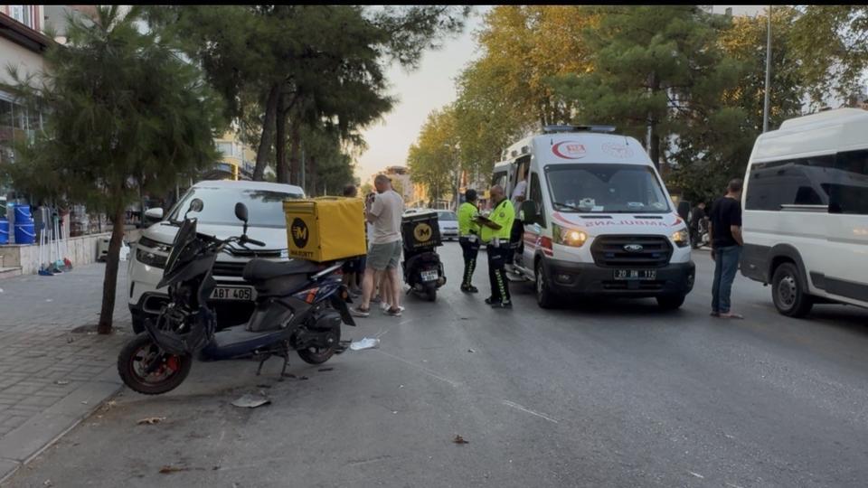 Yasaklı kavşaktan dönüş yapmak isterken kazaya neden oldu