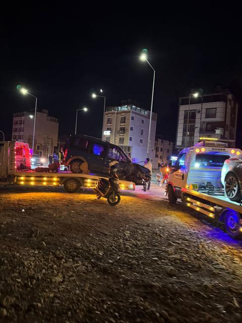 KARNESİNİ GÖREMEDEN KAZADA VEFAT EDEN 13 YAŞINDAKİ HELİN BABASINDAN İSTEDİĞİ HEDİYESİYLE UĞURLANDI ACILI BABA HİDAYET HORUZ: " HEDİYE AYAKKABILARINI DA YANINA KOYDUM VE BİRLİKTE TOPRAĞA VERDİM"