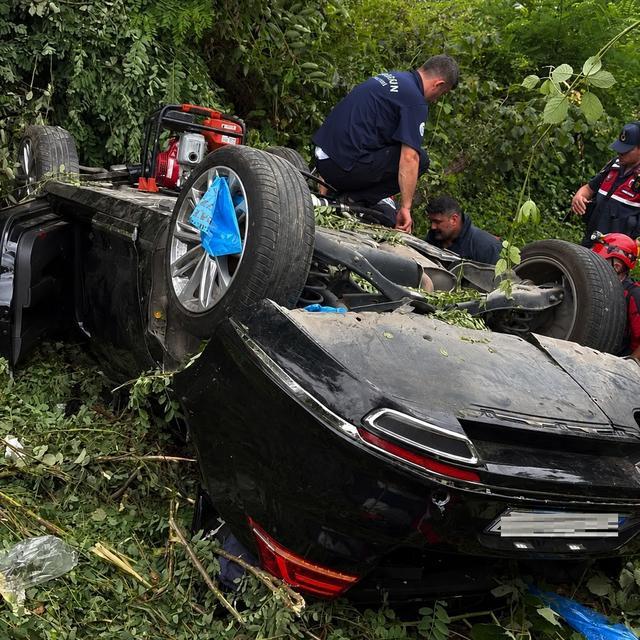 GİRESUN'DA TRAFİK KAZASI: 2 ÖLÜ, 3 YARALI