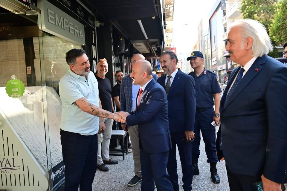 Vali Varol  Söke  de Gönülleri Okşadı