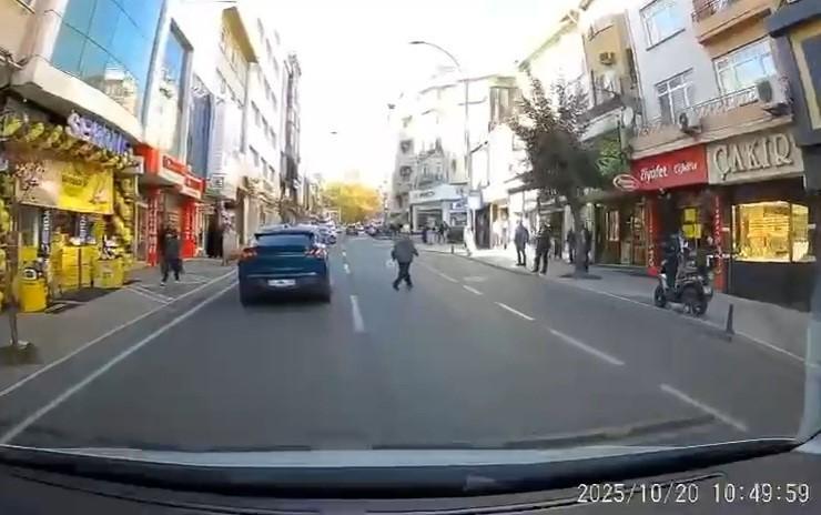 Yaşlı adam ölümle burun buruna geldi