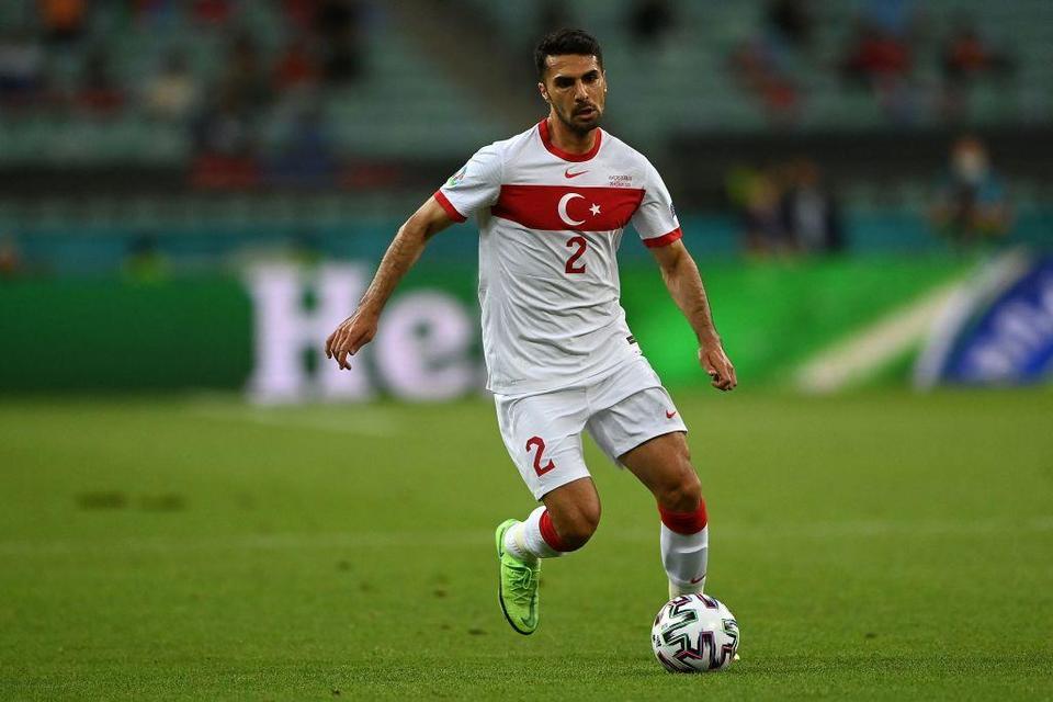 Zeki Çelik kimdir? Avrupa kariyeriyle dikkat çeken milli futbolcu
