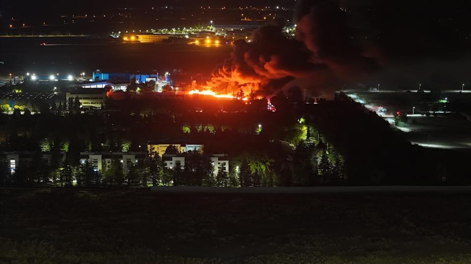 TEI'deki yangını söndürme çalışmaları sürüyor