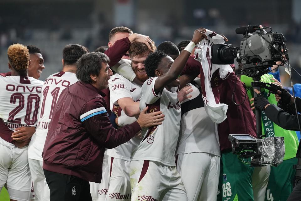 Trendyol Süper Lig: RAMS Başakşehir: 3 - Trabzonspor: 4