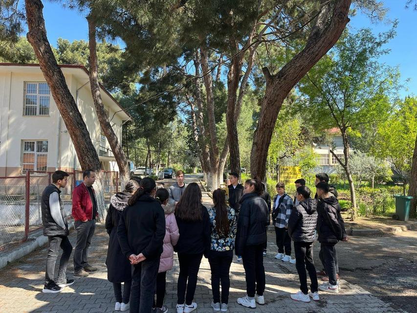 BALTAKÖY ORTAOKULU ÖĞRENCİLERİNE MESLEKİ EĞİTİM TANITILDI
