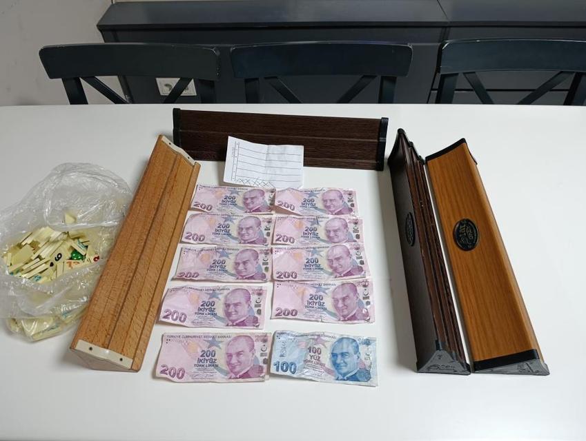 Kıraathaneye kumar denetimi: 3 kişiye para cezası