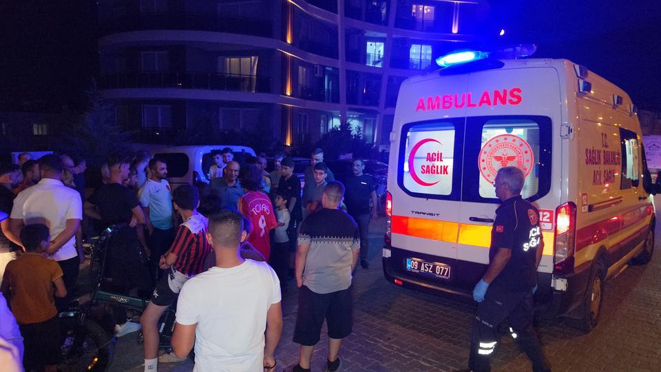 Aydın’da 4 aracın karıştığı zincirleme kazada 2 kişi yaralandı