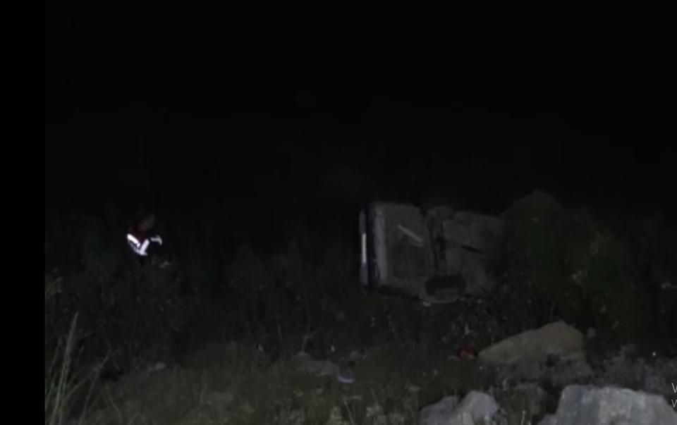Kayıp olarak aranan çiftin otomobili uçurumda bulundu: 1 ölü, 1 yaralı