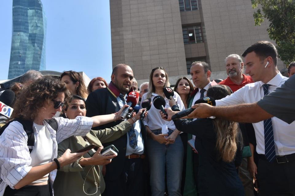 CUMHURBAŞKANI'NA HAKARET SUÇUNDAN YARGILANAN DİLRUBA KAYSERİLİOĞLU'NA 11 AY 20 GÜN HAPİS
