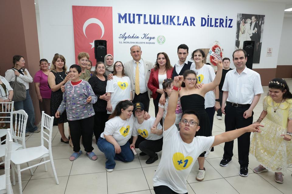 İncirliova'da engelli gençler için asker eğlencesi