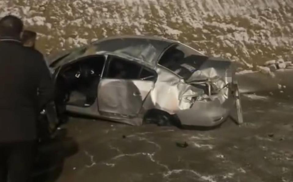 Otomobil takla attı: 2 kişi yaralandı