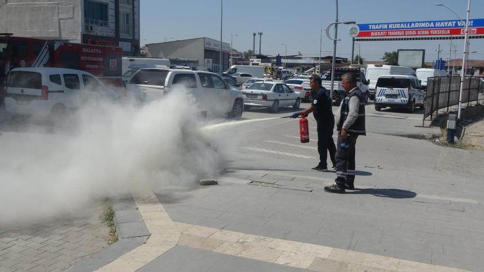 Elektrik trafosunda yangın paniği