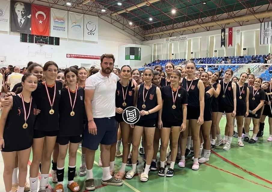 Aydın’da voleybolun yükselen değeri oldular