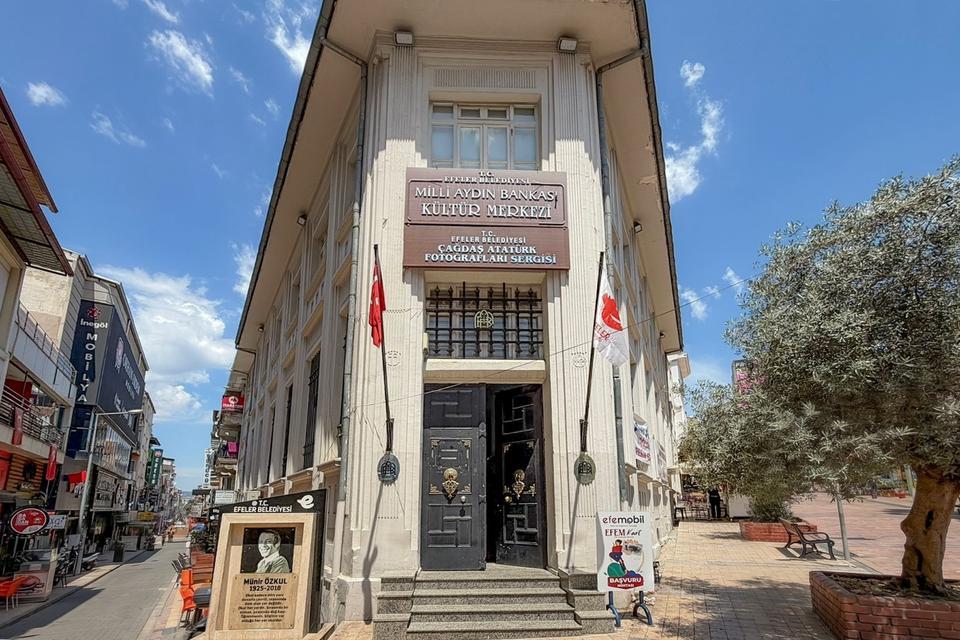 Efeler’de “Zaferden Kurtuluşa” Sergisi tarihe ışık tutacak