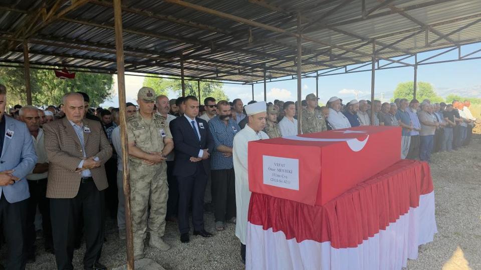 Kalp krizi geçiren uzman çavuş yaşamını yitirdi