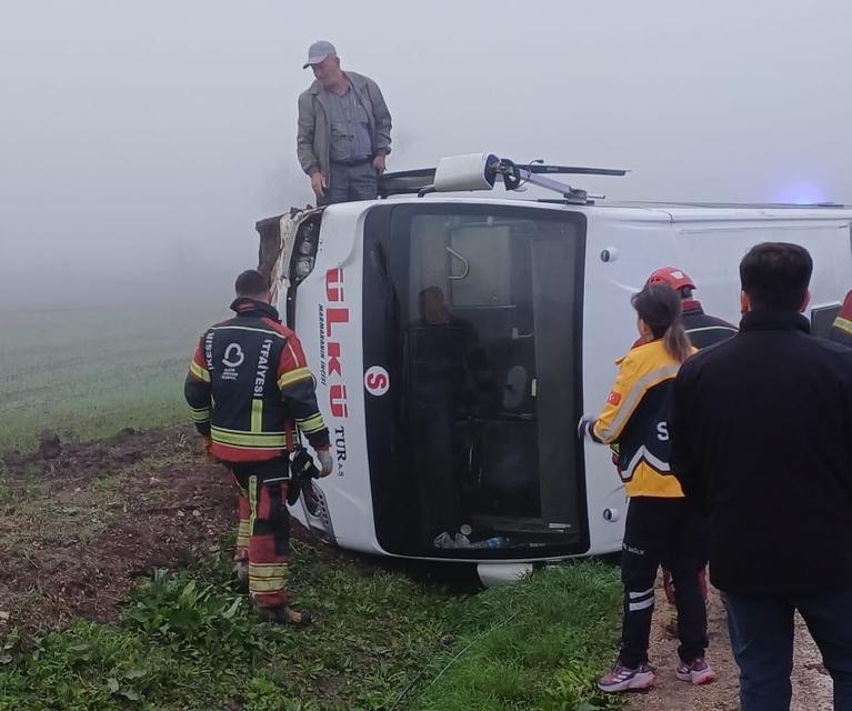 Okul servisi kaza yaptı: Çok sayıda öğrenci yaralandı