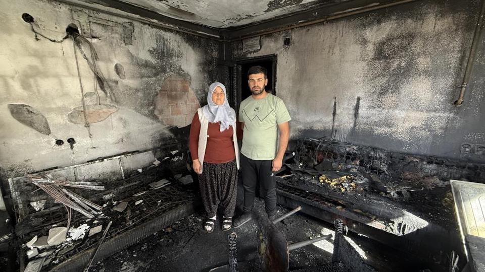 Evleri yangında küle döndü, aile canını zor kurtardı