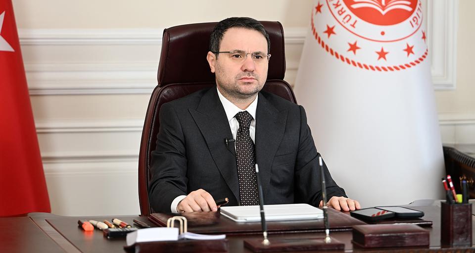 Beyaz et devlerine operasyon! 13 şirkete kayyım, 32 gözaltı
