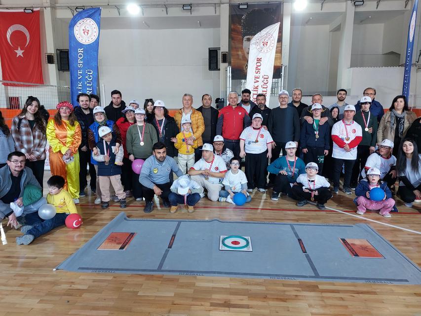 Kromozomları değil skorları saydılar