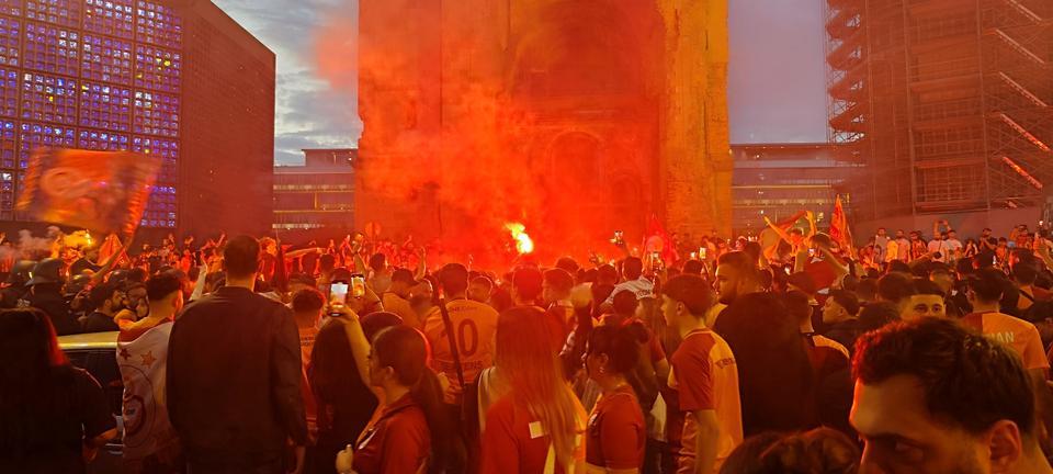 Galatasaray'ın şampiyonluğu Berlin'de coşkuyla kutlandı