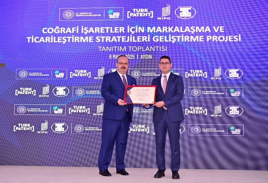 AYDIN MEMECİK ZEYTİNYAĞI, DÜNYA MARKASI OLACAK BAKAN YARDIMCISI GÖNÜLLÜ: "AYDIN'IN BEREKETİNE GÖNÜLDEN İNANIYORUZ"