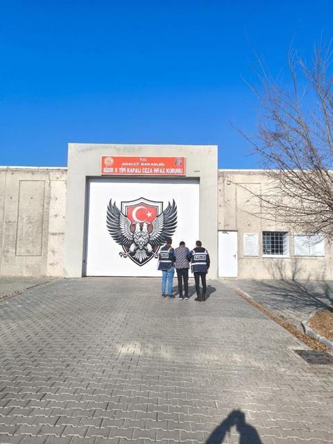 23 yıl hapisle aranan şahıs yakalandı