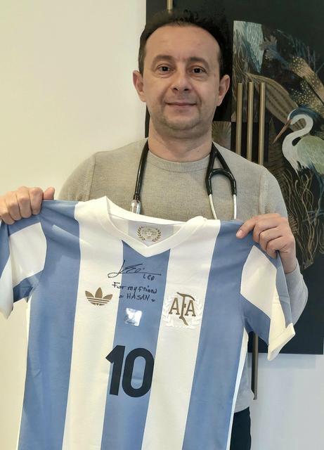 Messi’den Hasan Güngör'e anlamlı jest