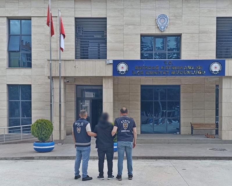 Otuz dokuz suç kaydıyla aranan zanlı yakalandı