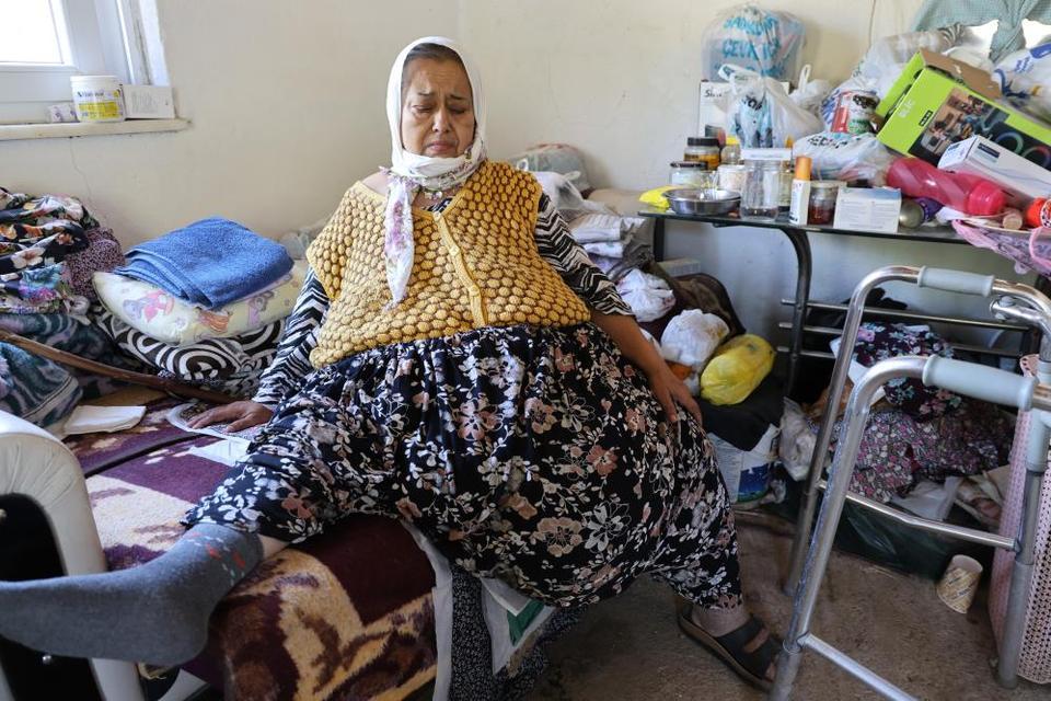 Aydın’da yardım çığlığı: 170 kiloya ulaşan kadın yaşam savaşı veriyor