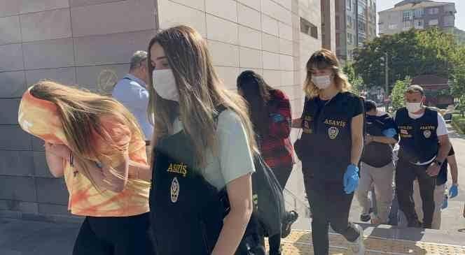 Spa ve masaj salonlarına fuhuş operasyonu: 10 kişi gözaltına alındı