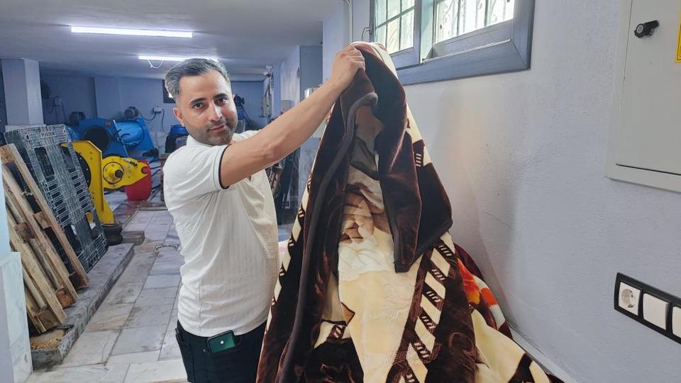Battaniyenin içinden servet çıktı!