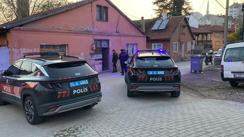 Nafaka tartışması kanlı bitecekti: Eşinin evine kurşun yağdırdı