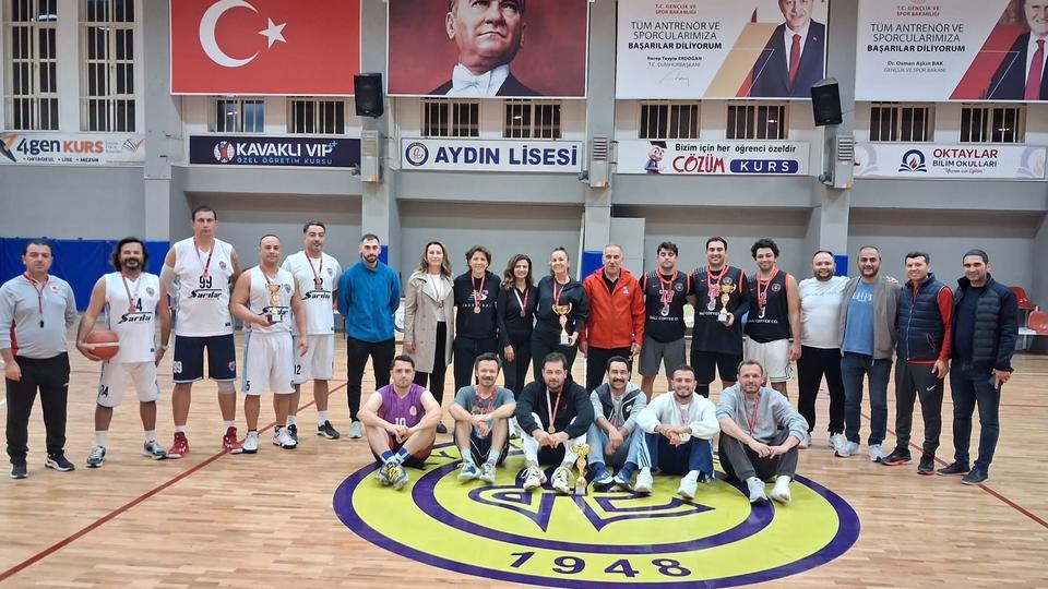 Aydın’da parkede çifte zafer