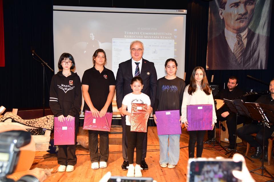 NAZİLLİ ATATÜRK'Ü ANDI