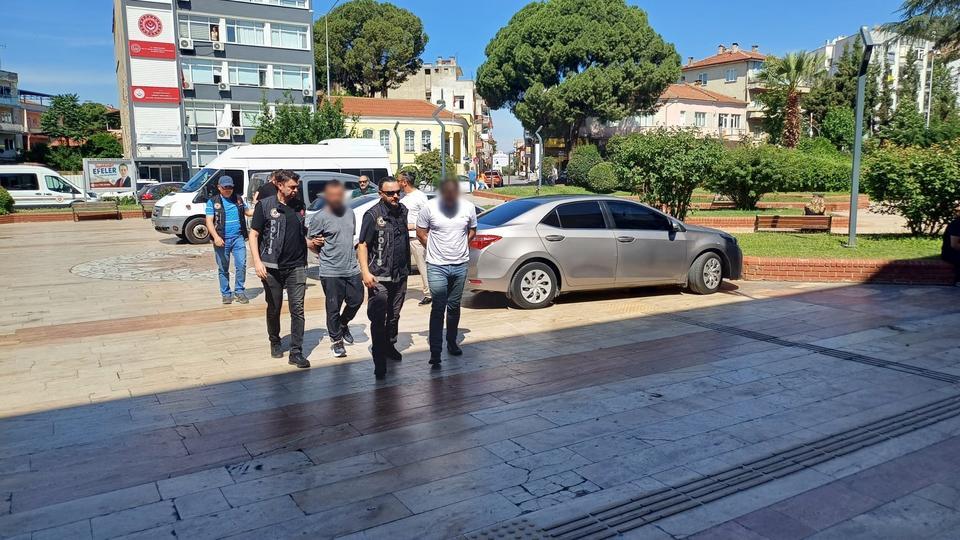 Aydın'da polisten kaçamayan üç şüpheli tutuklandı
