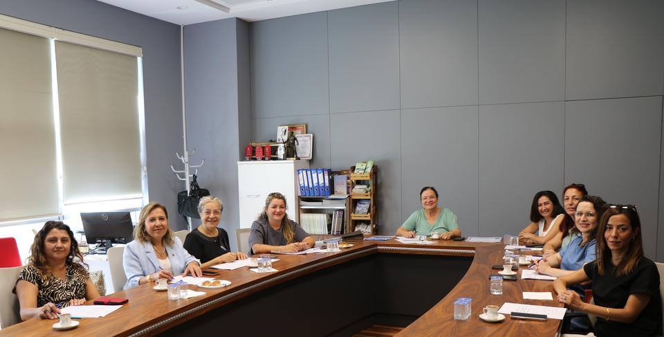 Aydınlı iş kadınları AYTO'da bir araya geldi