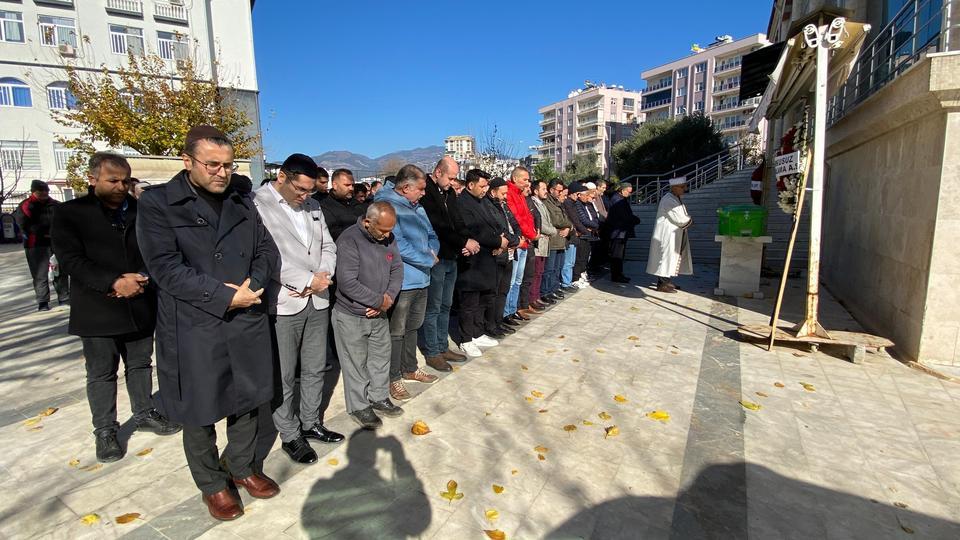 ÖZKAN, SON YOLCULUĞUNA UĞURLANDI