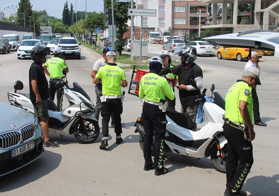 Motosiklet sürücülerine 1 milyon 266 bin TL ceza