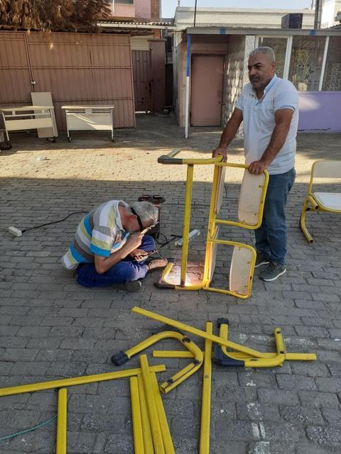 Aydın'da öğrencileri için kaynak makinesinin başına geçti