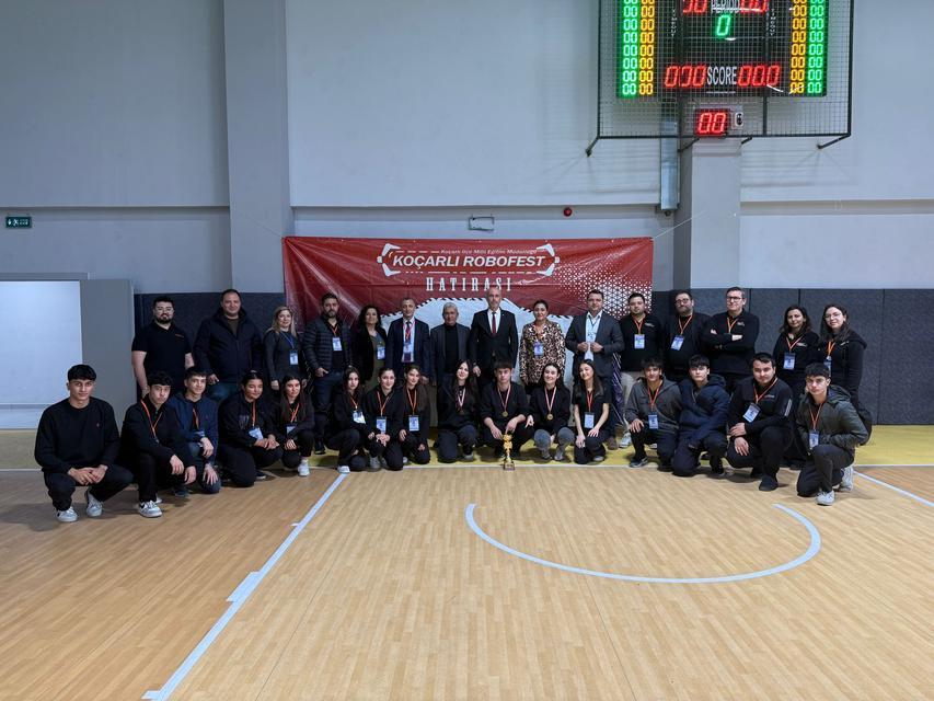 Koçarlı Robofest 2025’te teknoloji ve çevre bilinci buluştu! İlçe yarışmalarında büyük heyecan