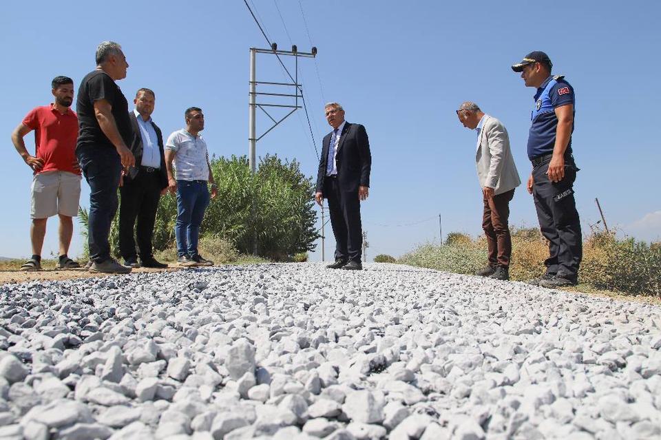 Köşk’te yol çalışmaları devam ediyor