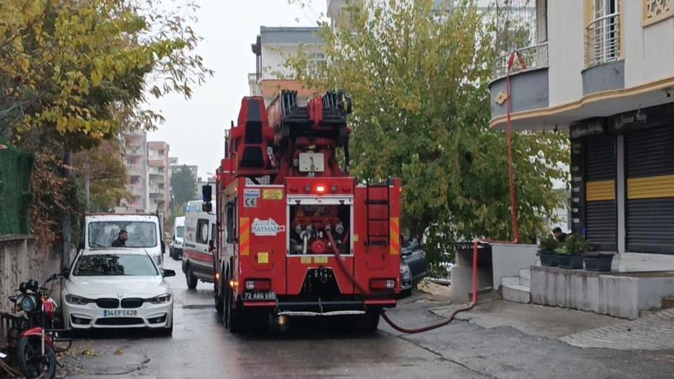 Evde çıkan yangında 1 kişi dumandan etkilendi