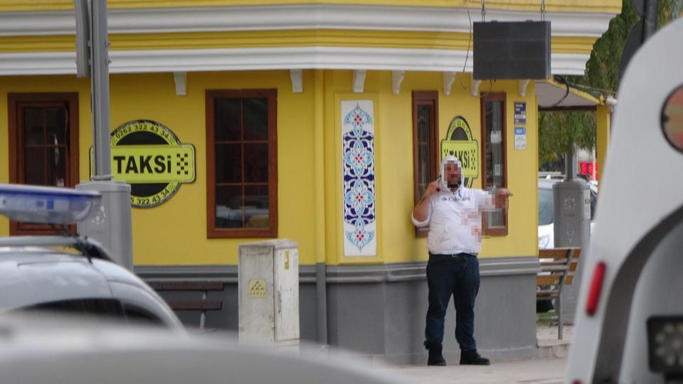 KOCAELİ'DE TAKSİ DURAĞINDAKİ ŞAHIS ETKİSİZ HALE GETİRİLDİ