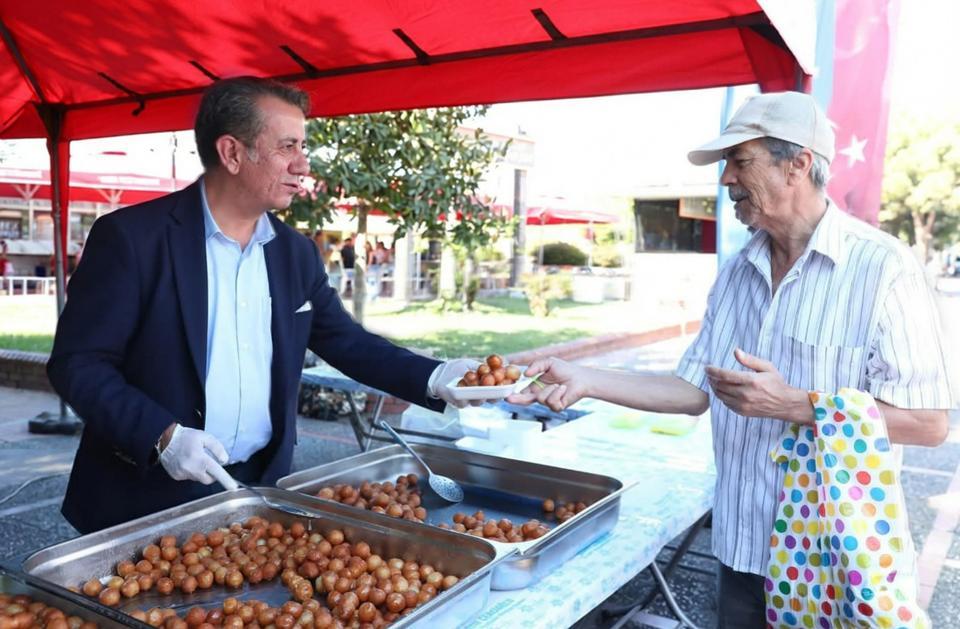 Başkan Yetişkin depremde hayatını kaybedenleri unutmadı