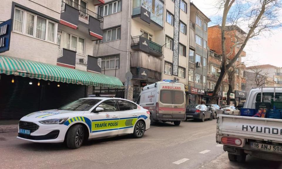 38 yaşındaki adam evinde ölü bulundu